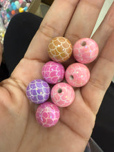 16mm UV Mermaid Scale Beads-K13